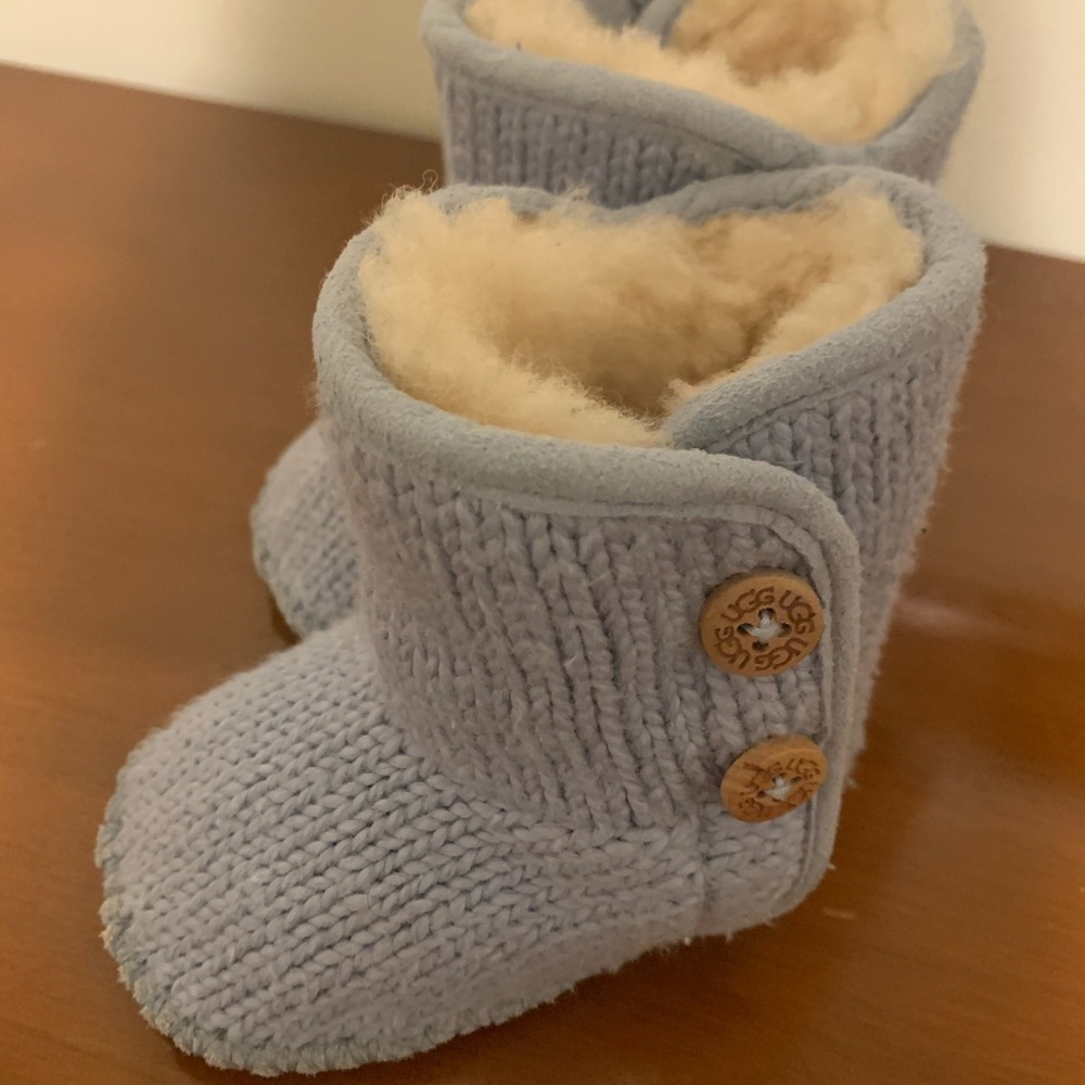 Baby Uggs size 0/1